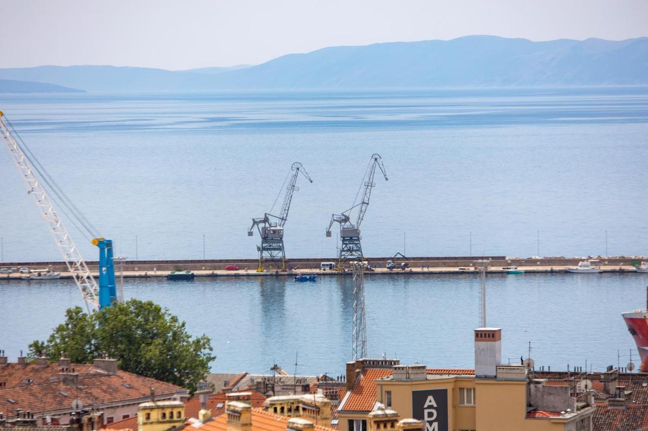 Panorama Studio Apartman Fiume Kültér fotó