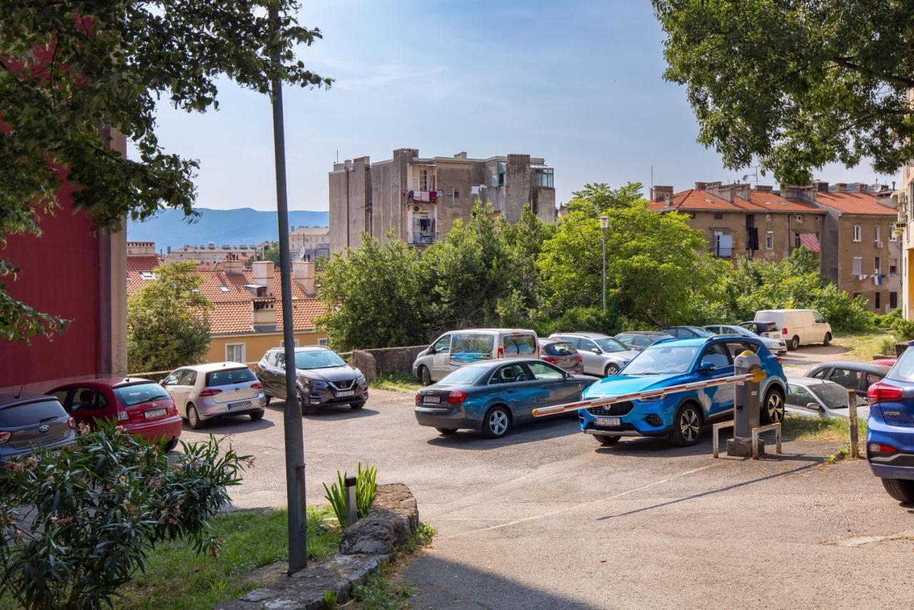 Panorama Studio Apartman Fiume Kültér fotó